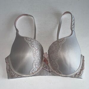 Victoria’s Secret White With Pink Lace Trim Body By Victoria Perfect Shape Bra